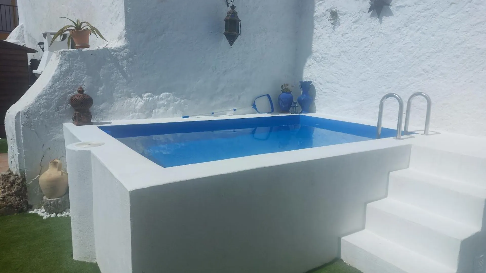 Casa Rural El Patio Benadalid 0*,